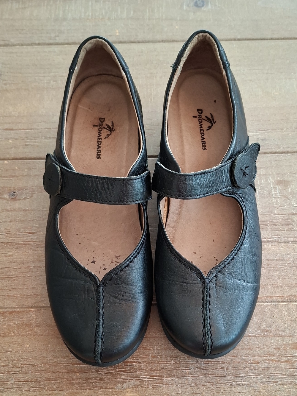 Dromedaris Classic Black Leather Quality Blanket-stitch Mary Jane Flats (EU 37) - Picture 2 of 8
